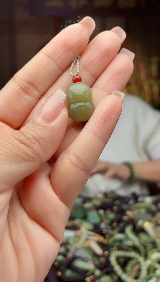 颈饰未镶嵌和田玉多样性发货拍一发一