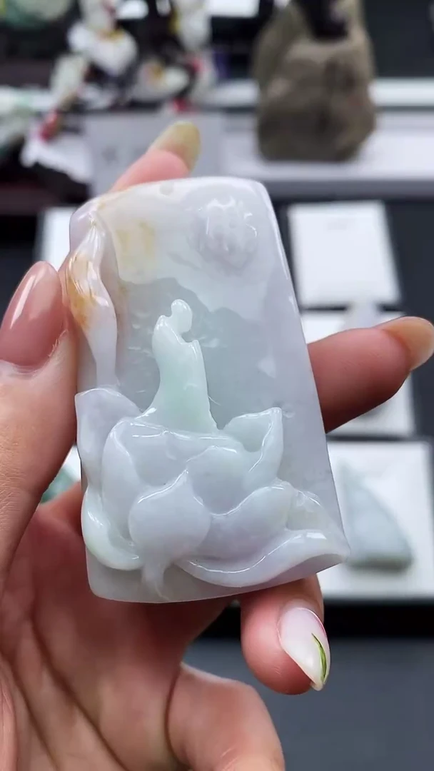 【闪购商品】翡翠颈饰未镶嵌天然缅甸A货翡翠