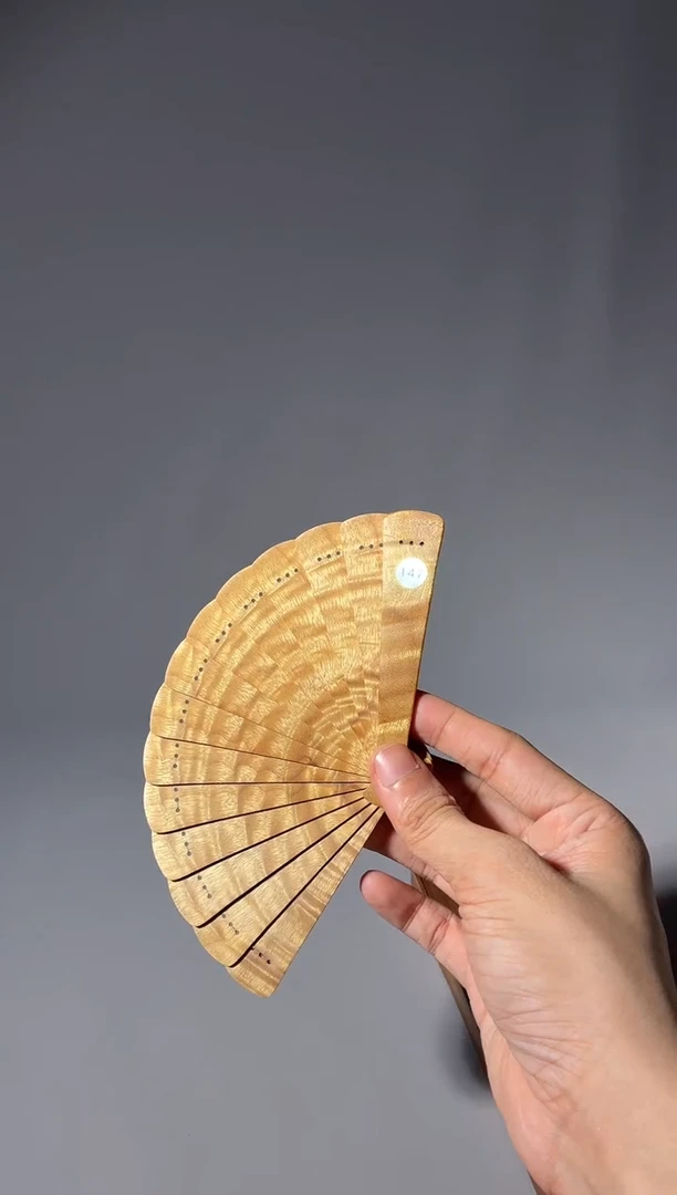 其他楠木（金丝楠）李*白147号10cm小叶桢楠掌中扇