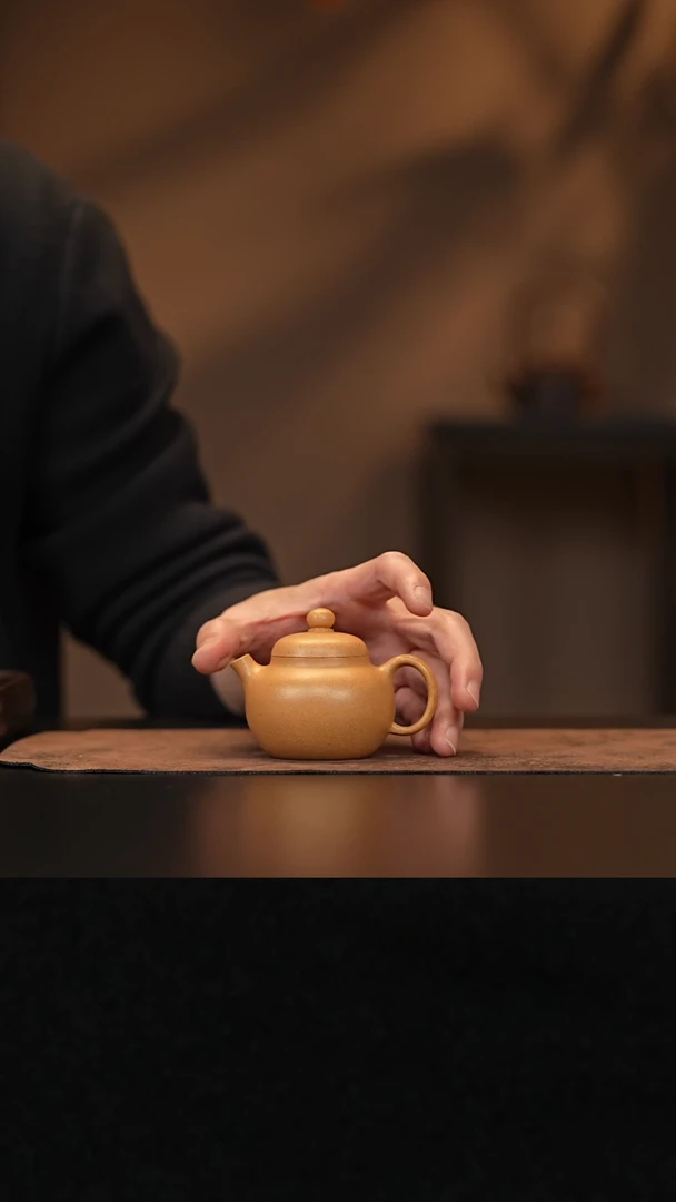 【闪购商品】紫砂茶壶允禾斋 黄段