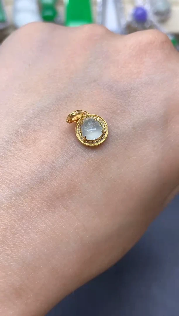 颈饰18K金镶嵌翡翠103-中国好珍宝