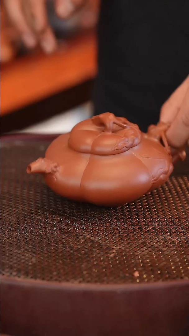 茶壶紫砂原矿手工制作