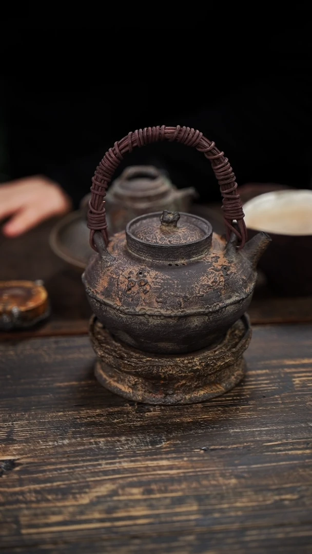 全手工制作 南蛮耐火紫砂太湖石煮水壶