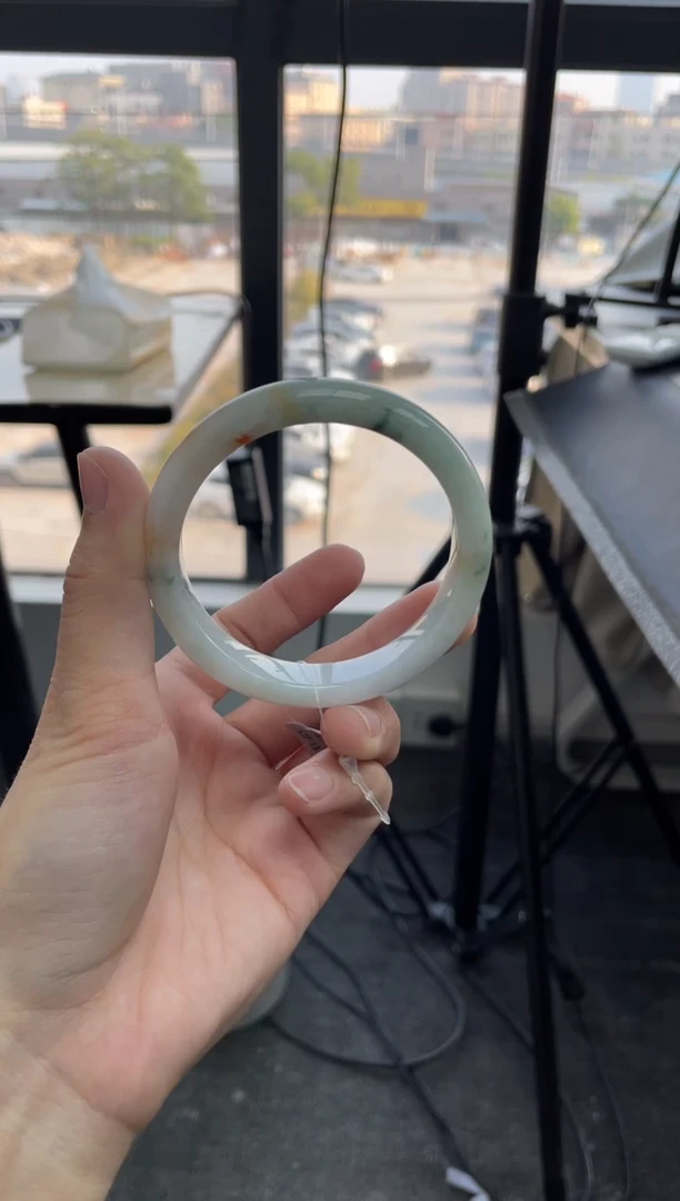 【闪购商品】翡翠手镯未镶嵌手镯