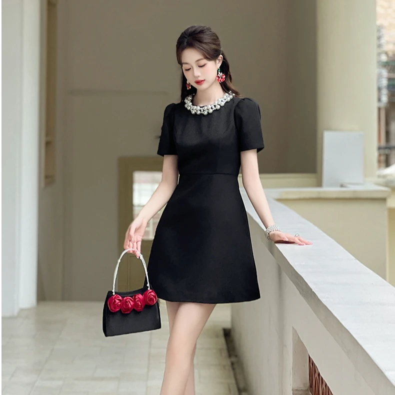 【十六推荐】新款轻奢时尚显瘦小个子收腰连衣裙21251