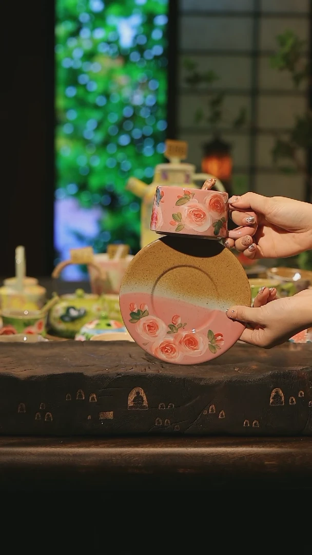 景德镇高温手绘釉下彩设计师款式