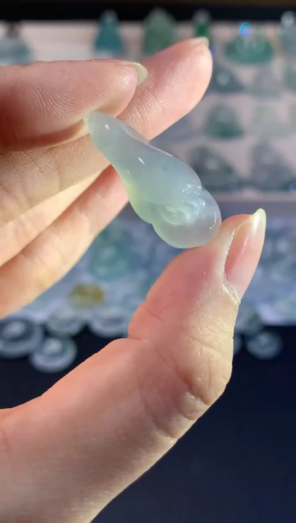 吊坠(不含链)未镶嵌翡翠A361|880