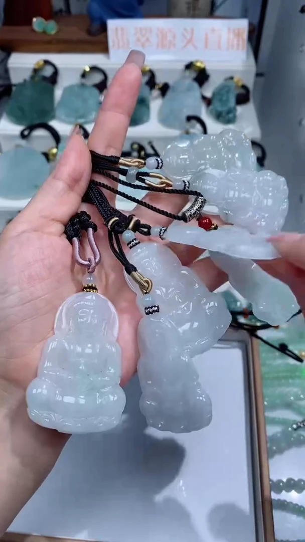 颈饰未镶嵌翡翠吊坠团购多样性发一件