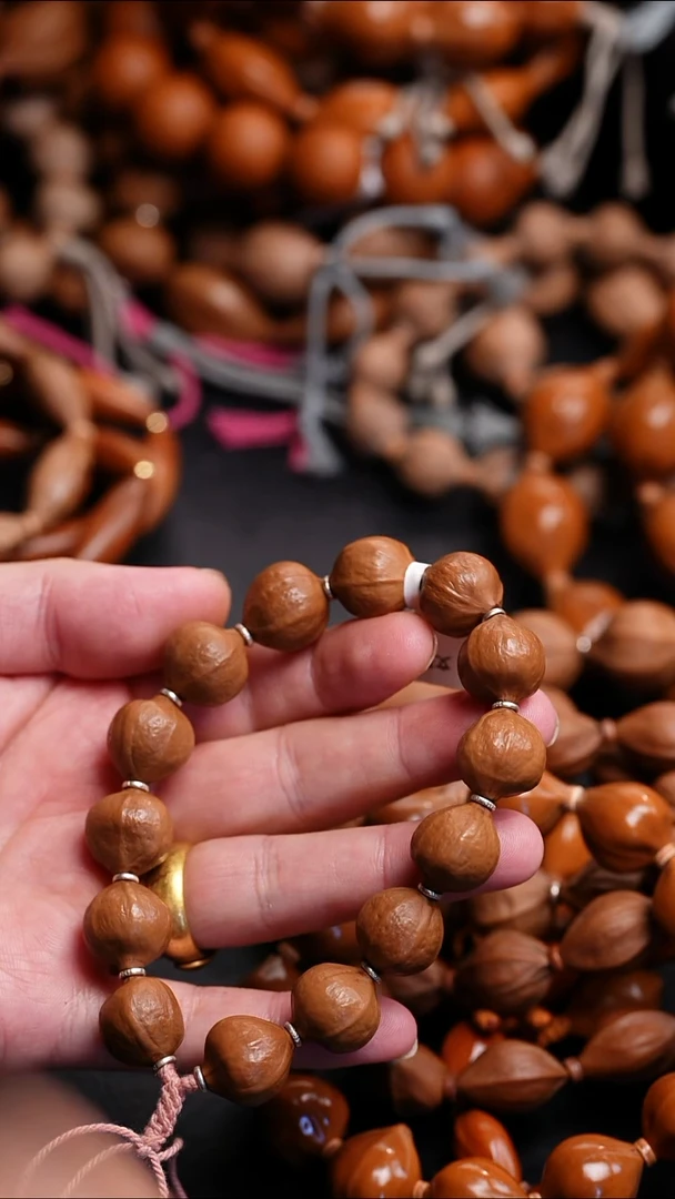 吊坠橄榄核土****泪橄榄核