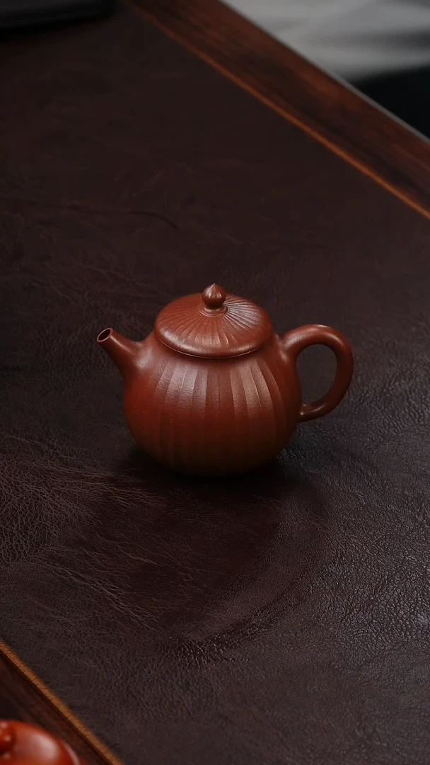 茶壶紫砂侯峰底槽清半亩花田130cc
