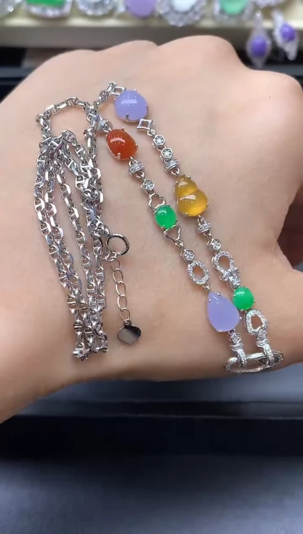 颈饰18K金镶嵌翡翠738-中国好珍宝