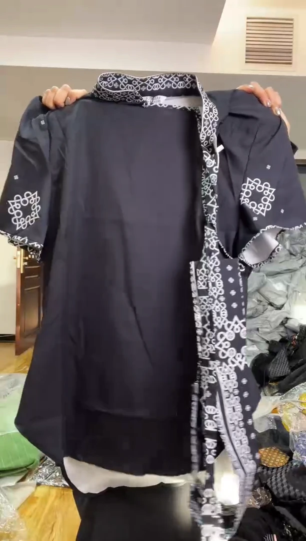 半袖   L 120斤以里