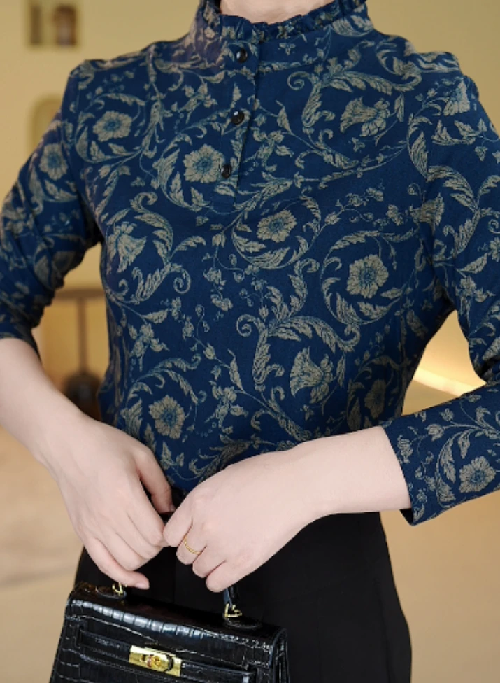 杭州专柜春夏新款简约圆领通勤小衫DS-056