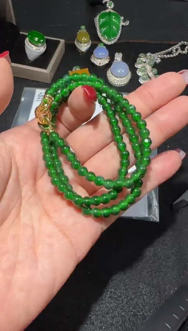 【闪购商品】翡翠颈饰未镶嵌多样性发货拍一发一
