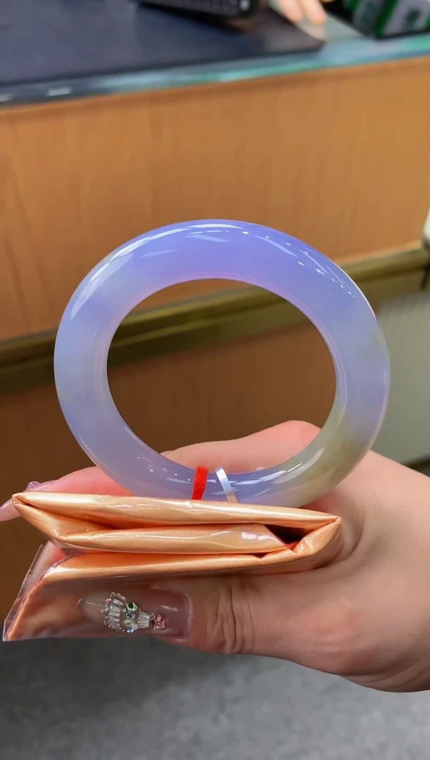 未镶嵌手镯翡翠-F4-圆条54.6-全款26万-定金2万