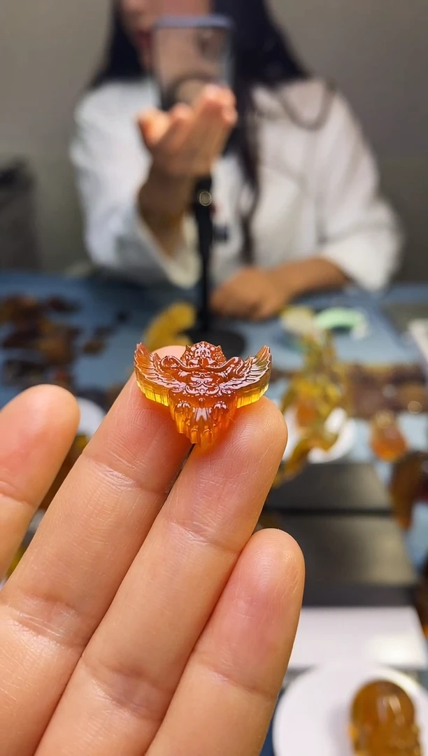 【闪购商品】琥珀颈饰未镶嵌SN12-11（大鹏鸟）手机号