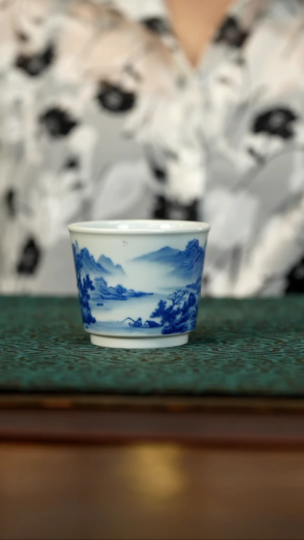 青花细工山水主人杯