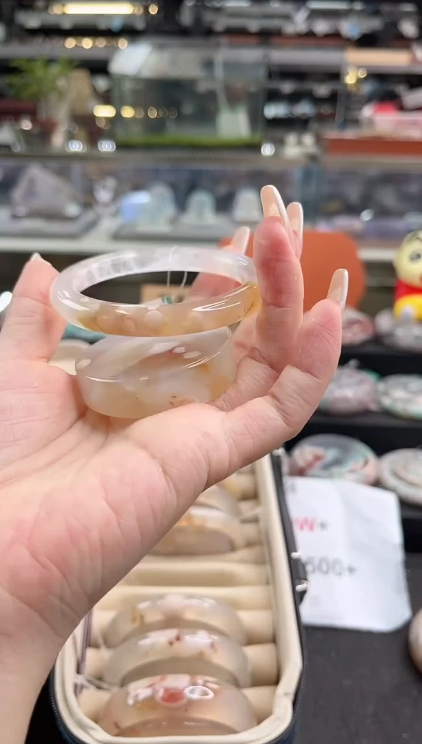 未镶嵌手镯石英质玉55圈口 （赠品镯心）36687