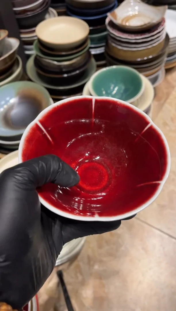 【闪购商品】瓷片418 微瑕红色花瓣小碗1个