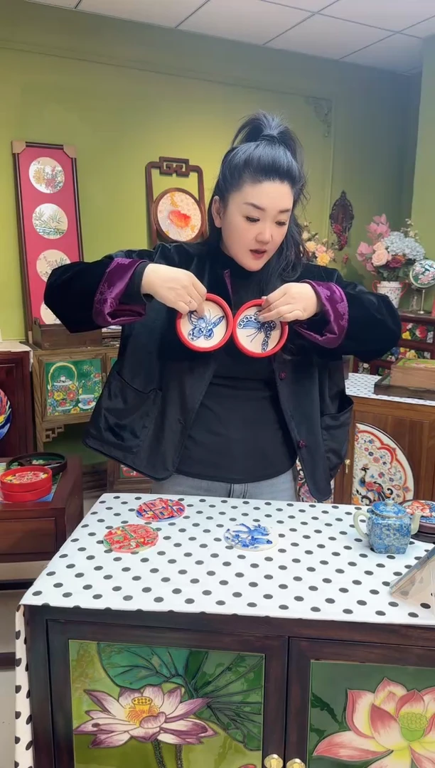 陶瓷 10圆 红盘 3个
