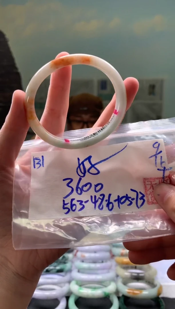 未镶嵌手镯翡翠?****心翡翠手镯 下单联系小耳机#131