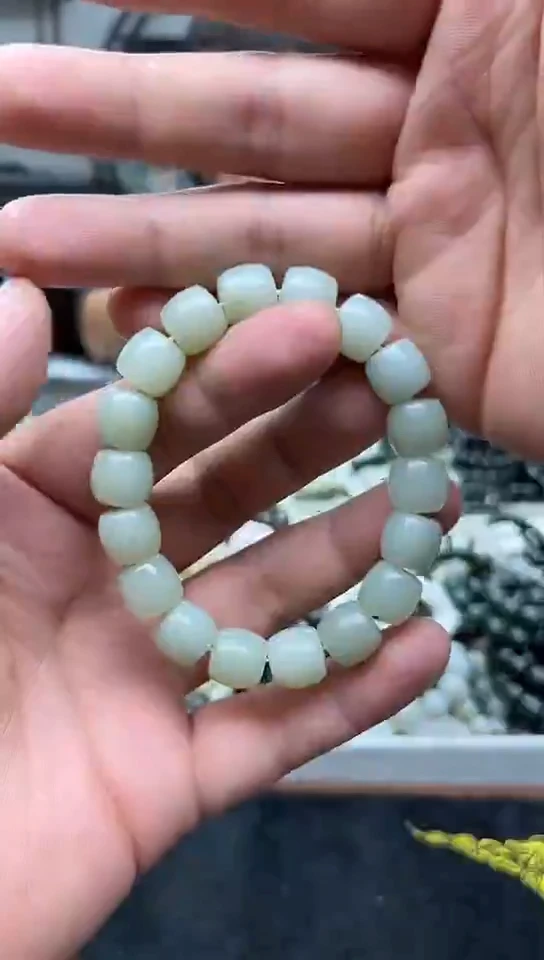 未镶嵌手串和田玉新疆且末天空蓝12
