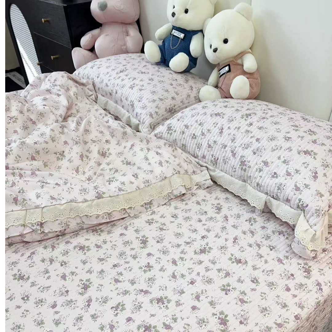 【百棉】全棉韩式双层花边夹棉加厚床盖