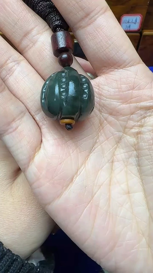 未镶嵌和田玉挂件J*m1