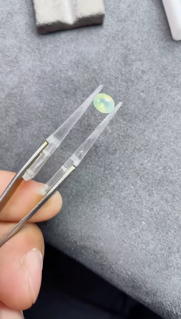 裸石彩色蓝宝石1.08ct