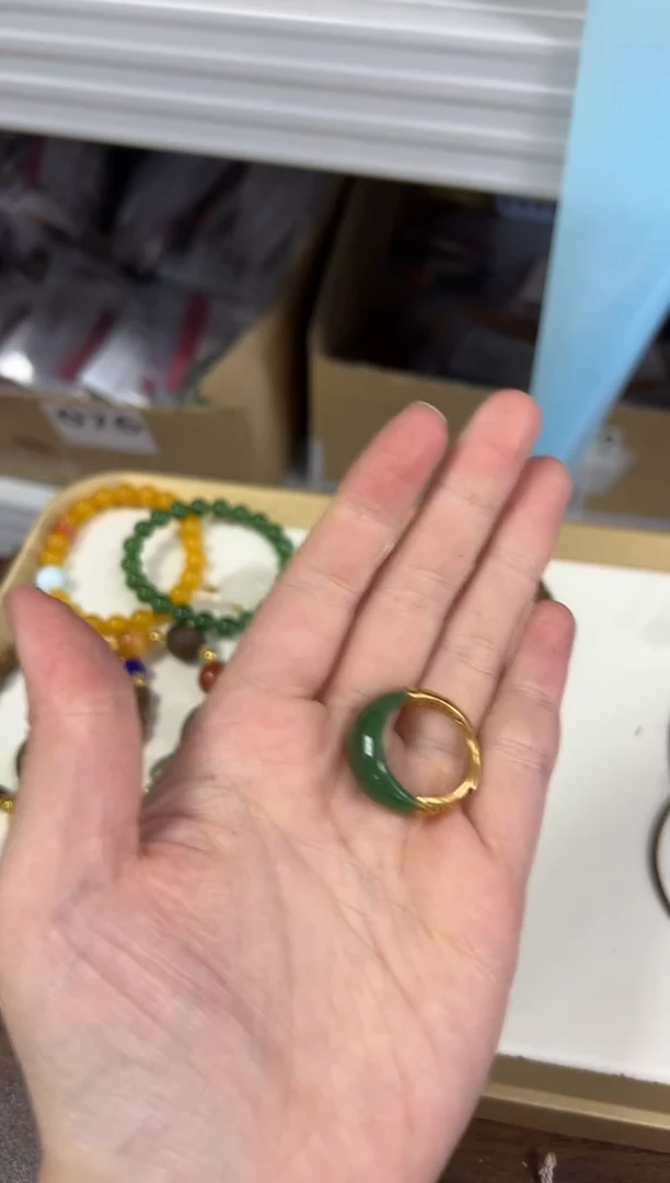 银S925镶嵌戒指和田玉孤品和田玉碧玉月牙银镶嵌戒指[2405]