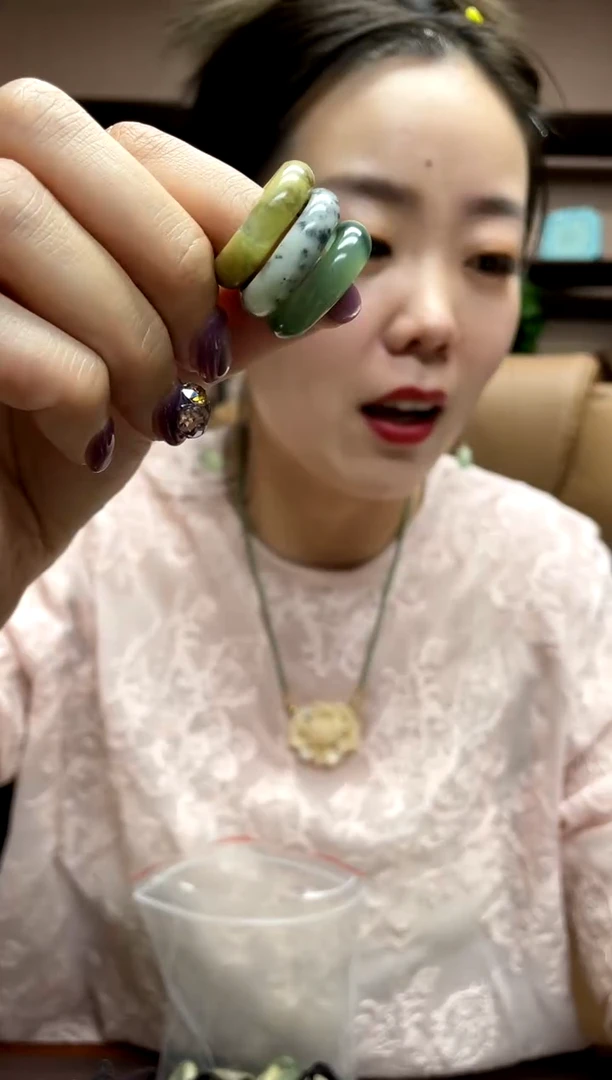 岫玉未镶嵌戒指多样性发货其中发一