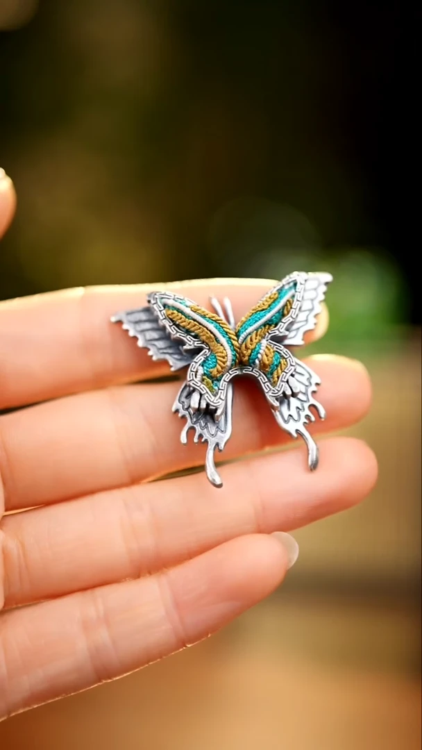 刺绣私人定制苗族手工A501