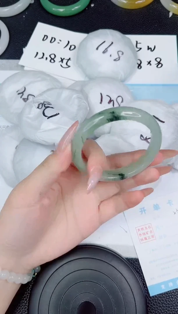 石英质玉手镯未镶嵌234-57
