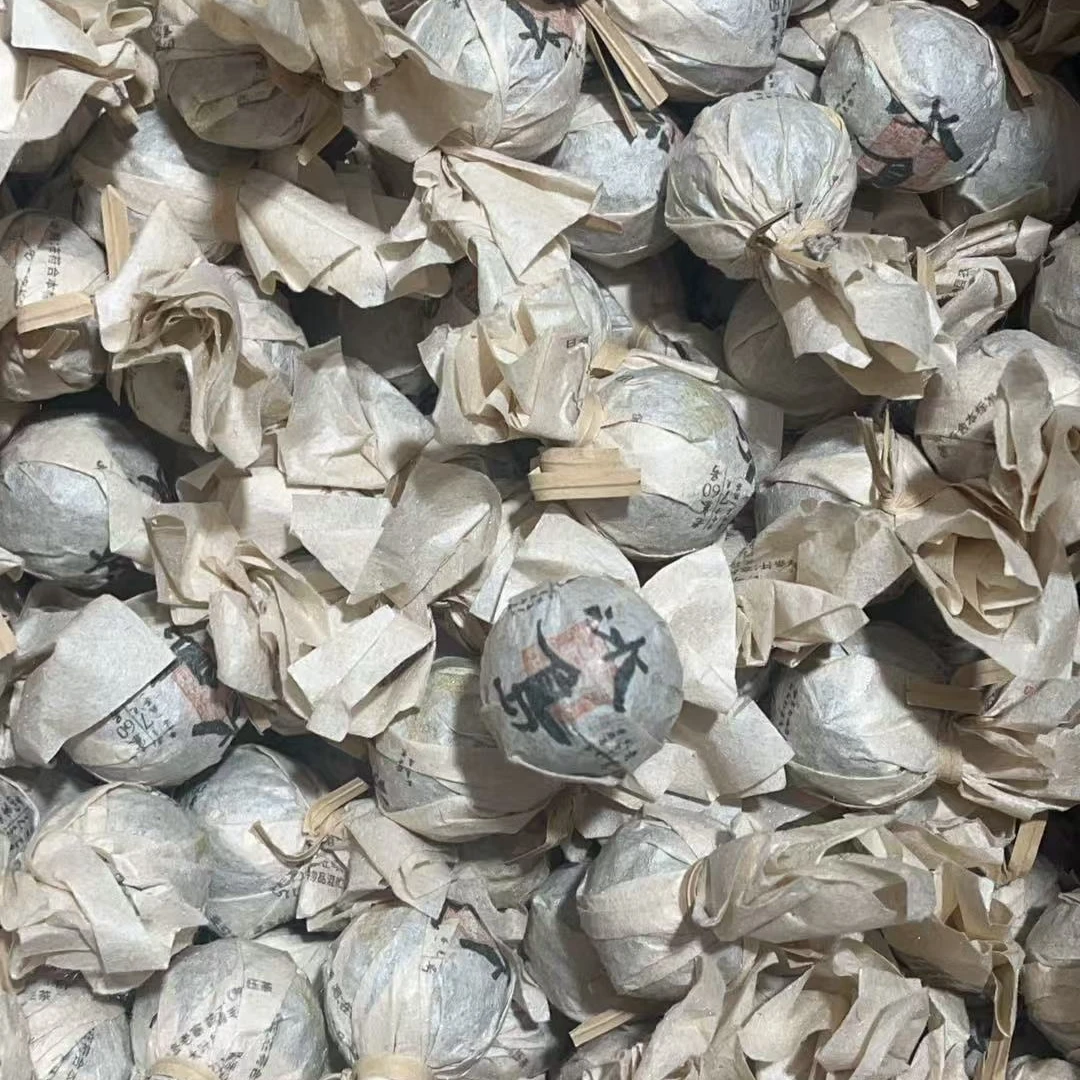 2018年冰岛老寨60号普洱熟茶龙珠