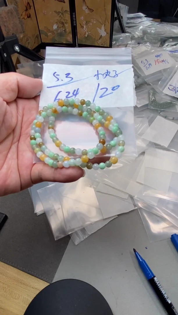 定制翡翠未镶嵌?**子天然缅甸翡翠