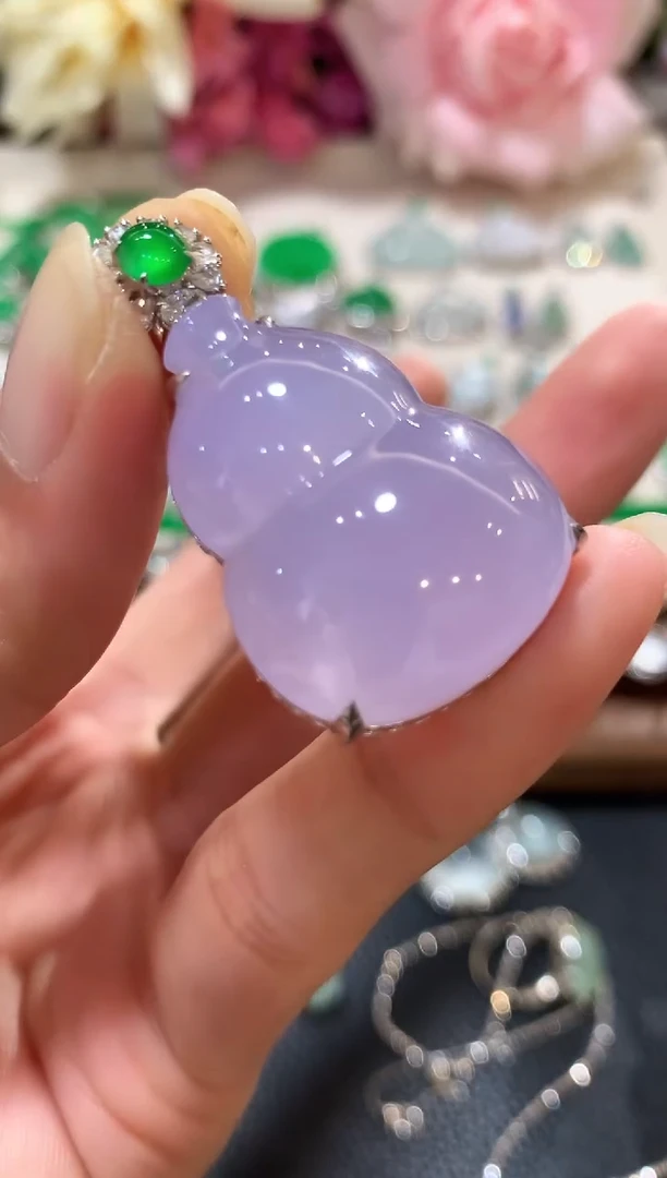 吊坠(不含链)18K金镶嵌翡翠静****～m41紫色有色差