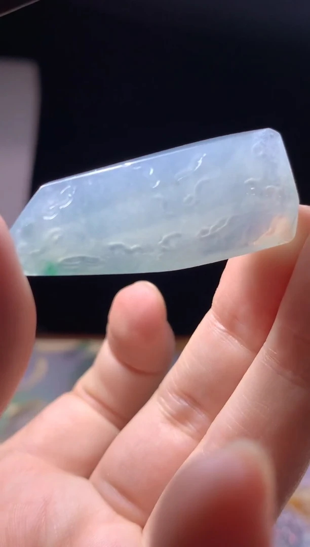 未镶嵌定制翡翠吊坠包工不退换