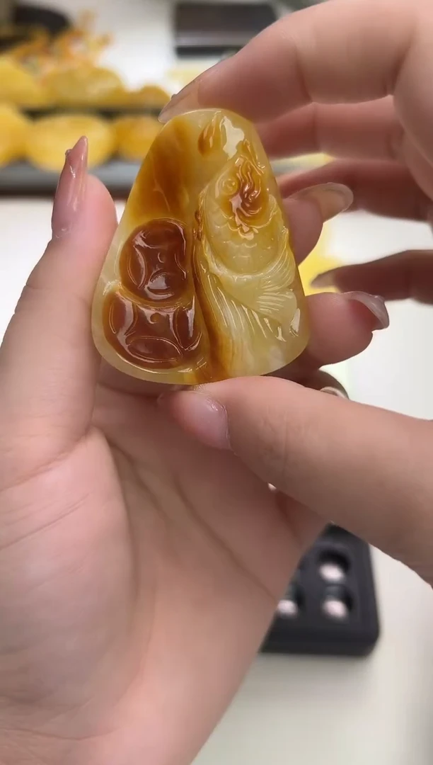 裸石琥珀未镶嵌琥珀蜜蜡吊坠