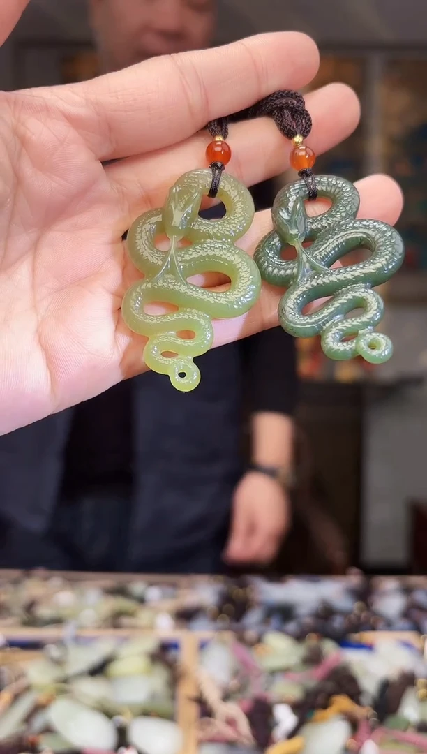 【闪购商品】和田玉颈饰未镶嵌拍一发一多样性发货