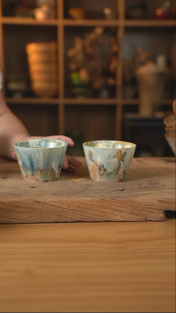 新品千里江山流釉系列的蓝棕色的猪口杯1个