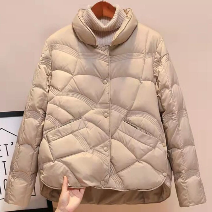 祥云款轻薄白鸭绒羽绒服