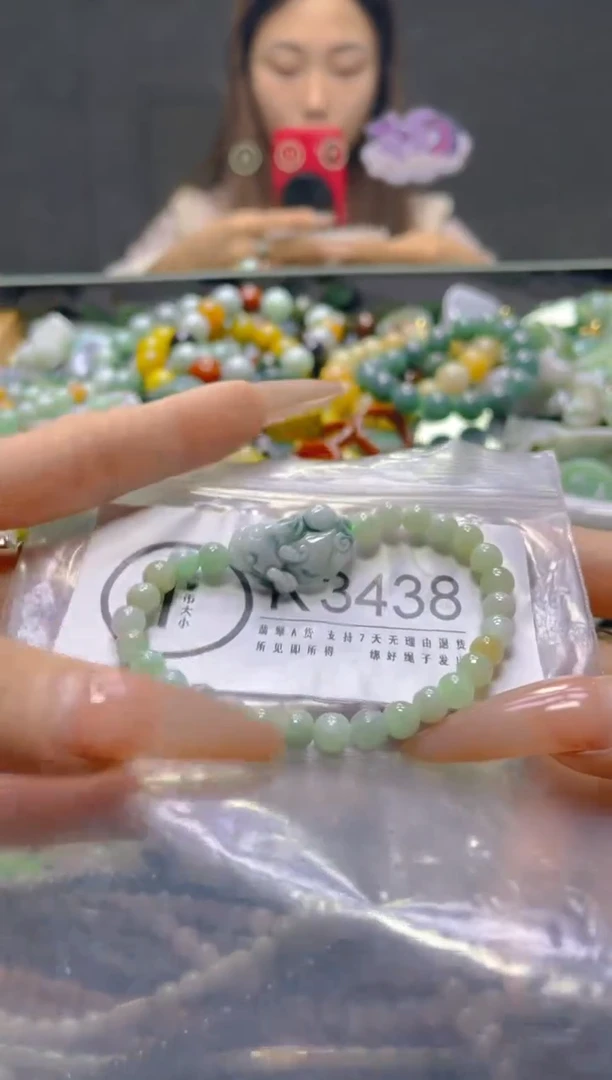 颈饰未镶嵌翡翠5MM/K/翡翠A货，一件也是批发价