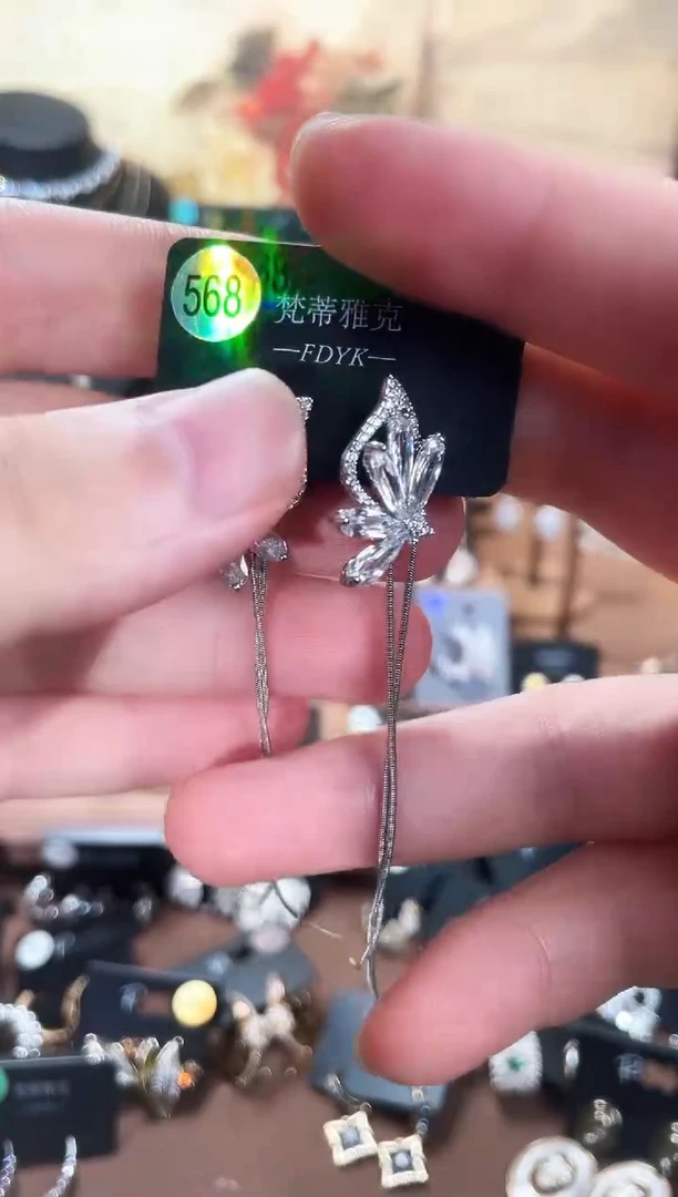 合金925银锆石梵568