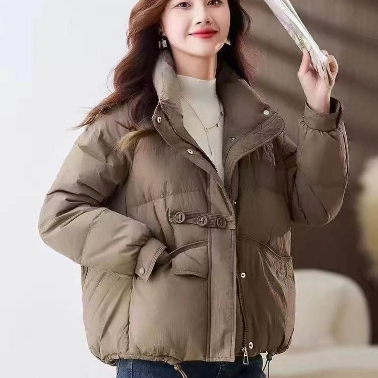 2025新款短款三粒扣羽绒服女宽松百搭显瘦外套