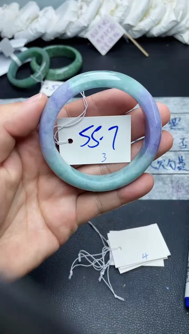 未镶嵌手镯翡翠3