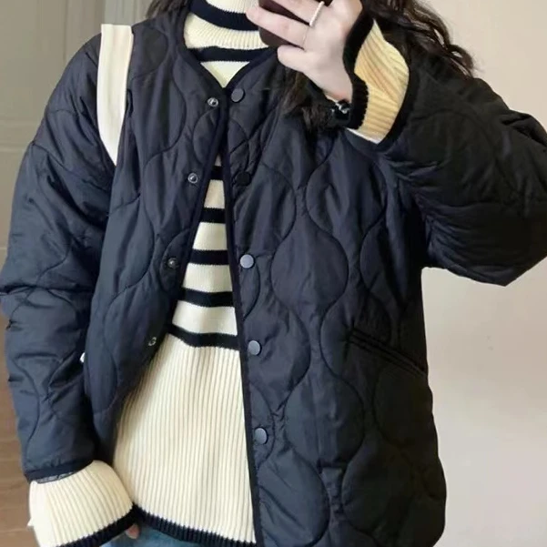 （3个扣子）秋冬新款百搭时尚小香风凌菱格轻薄羽绒服C8826