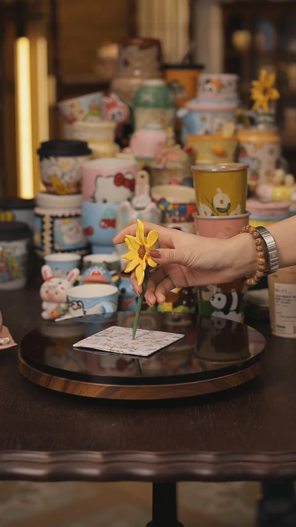 景德镇釉下彩绘设计师款式陶瓷