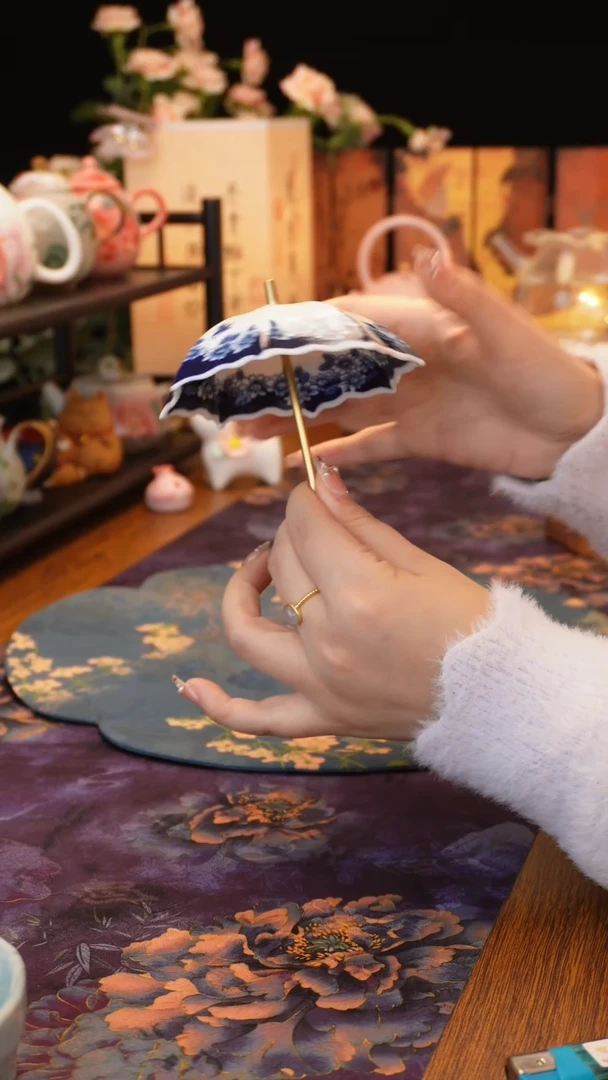 【闪购商品】青花雨伞茶滤·······