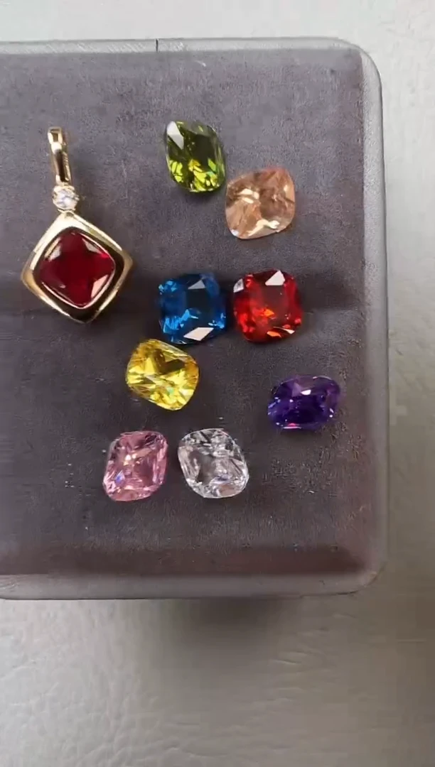 主播定制链接九色方糖吊坠