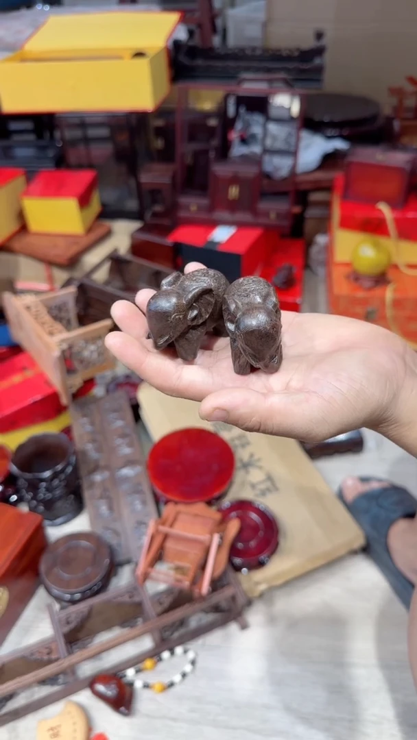 木 光头红木工艺品